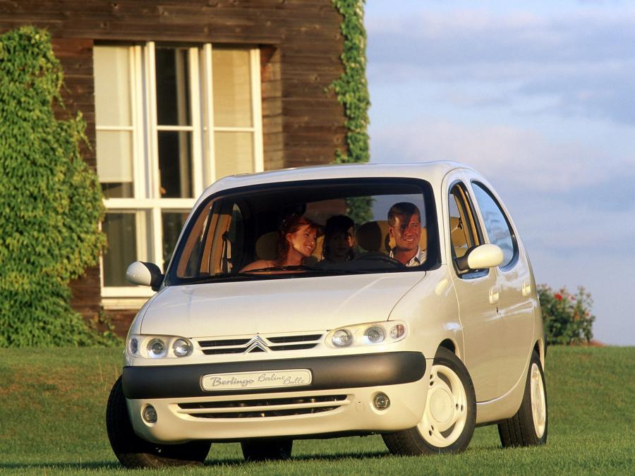 Citroen Berlingo Berline Bulle Concept 1996 года  (фото 2 из 13)